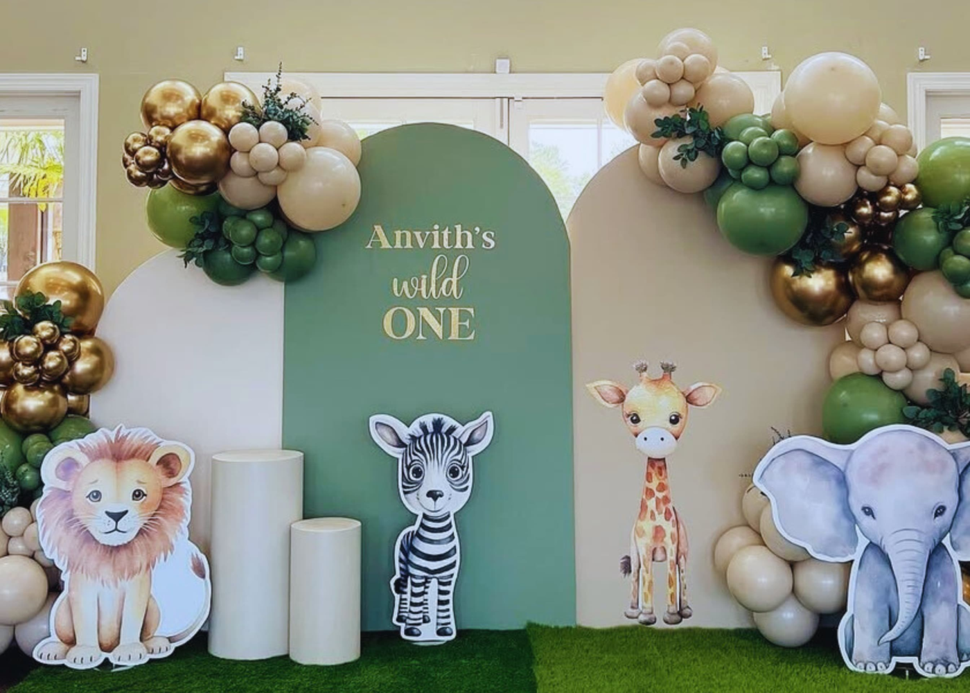 jungle theme decoration .png